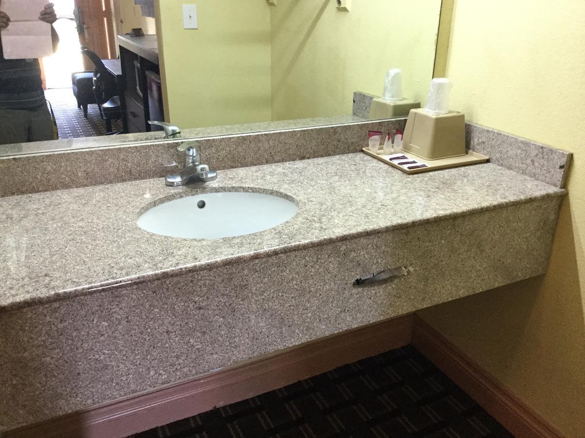 Luxury Inn And Suites Seaworld San Antonio Extérieur photo