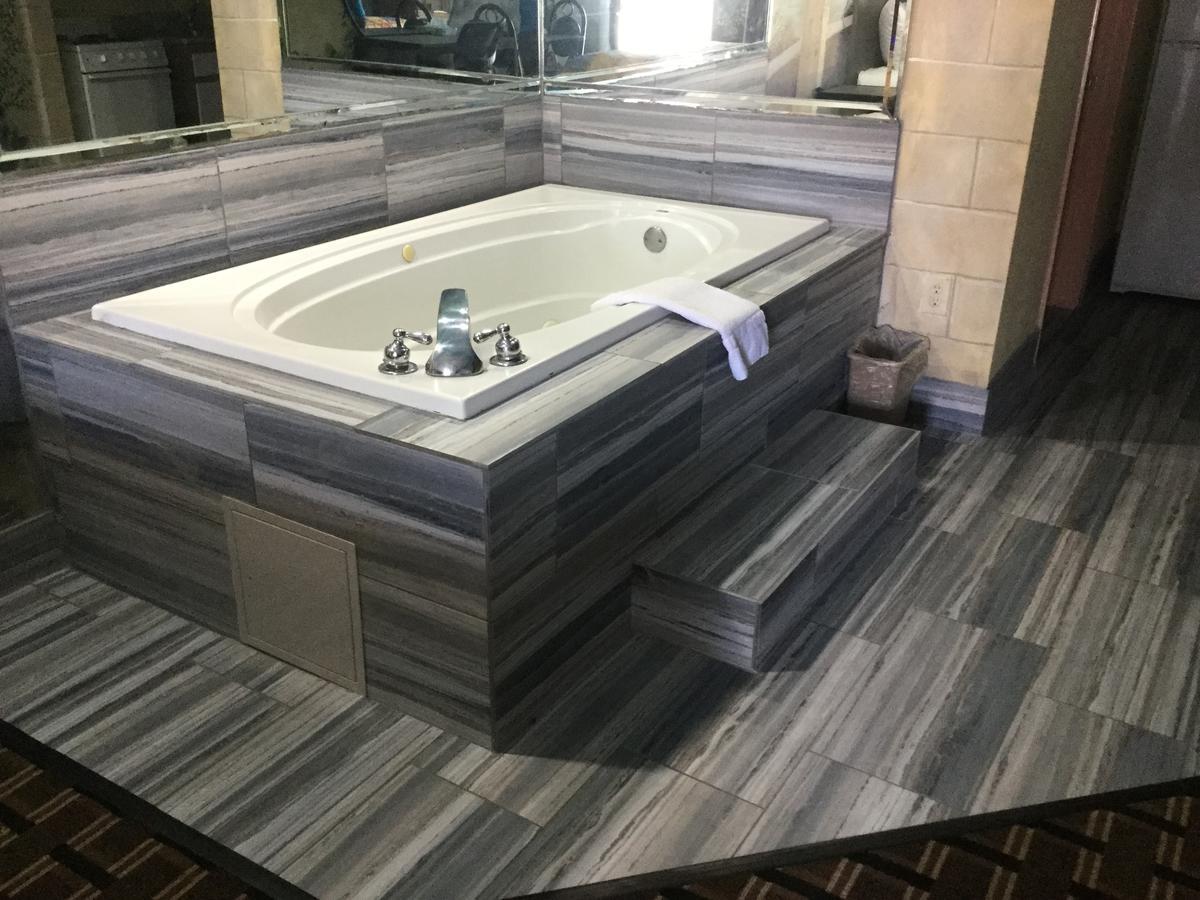 Luxury Inn And Suites Seaworld San Antonio Extérieur photo